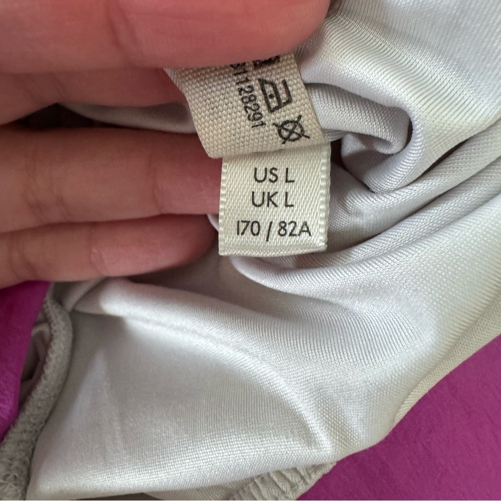 SOLD Free People Movement Way Home Short High Rise Smocked Waist Purple Large - Picture 8 of 8